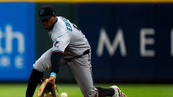 Miami Marlins at Cincinnati Reds 07/10/25 - MLB Picks & Predictions