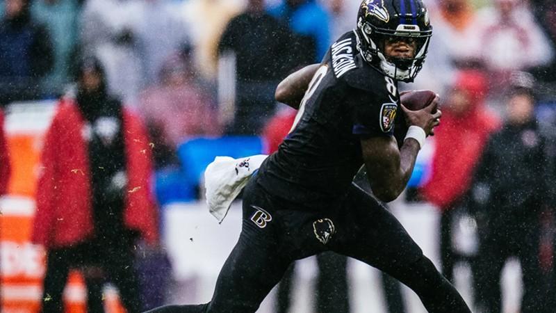 TNF: Tampa Bay Buccaneers vs Baltimore Ravens 10/27/22 NFL Picks,  Predictions, Odds