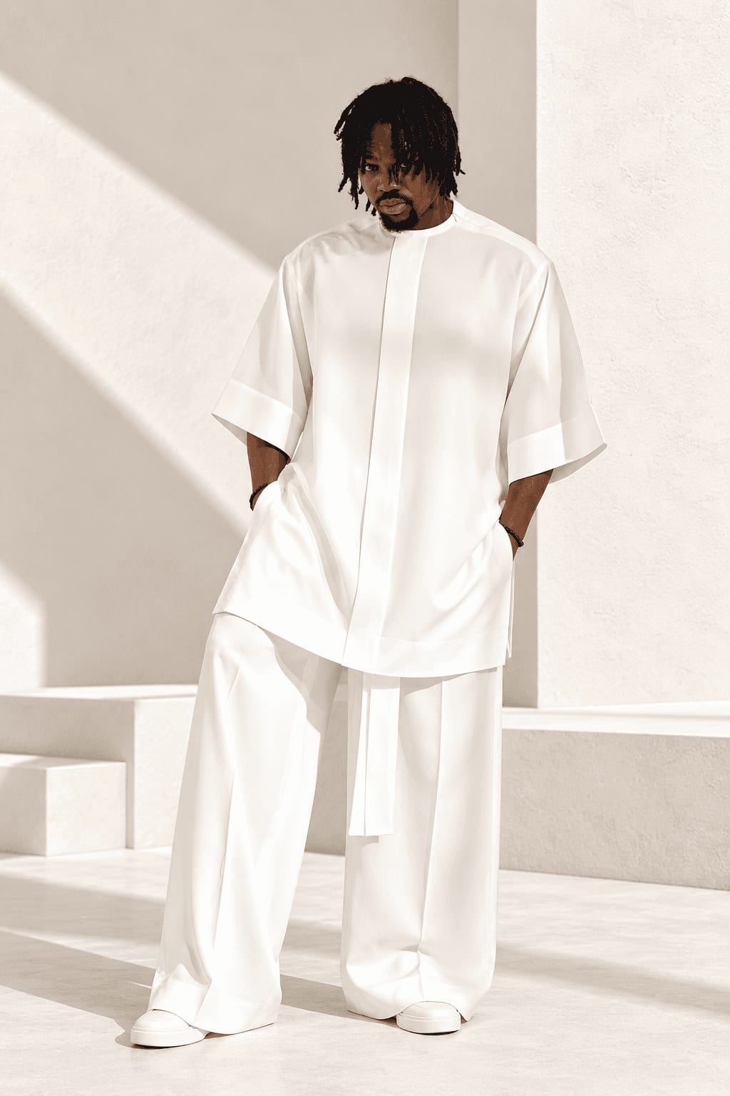 Oversize Tunic, full look, standing on stairs