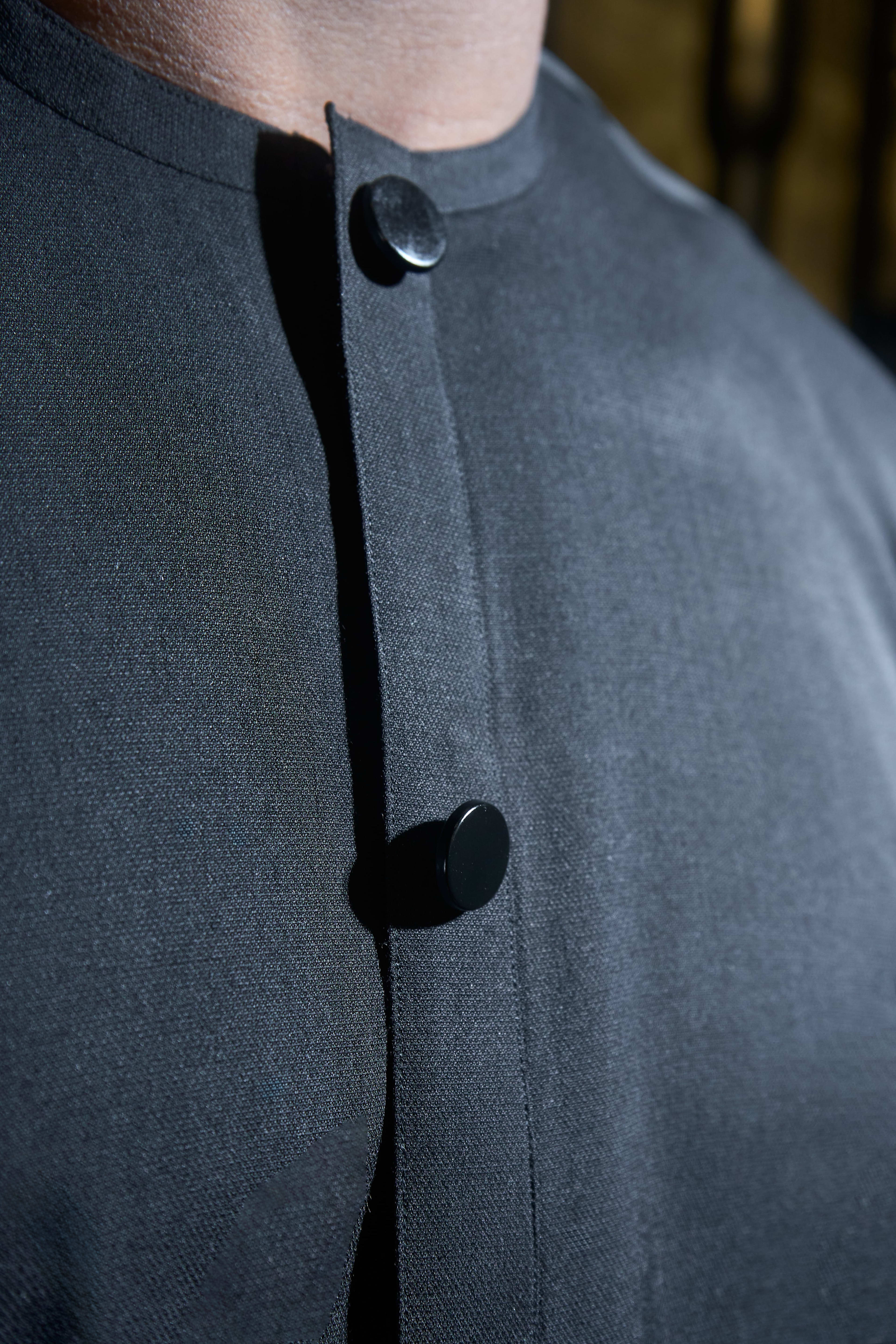 Black Senator Kaftan, fabric detail