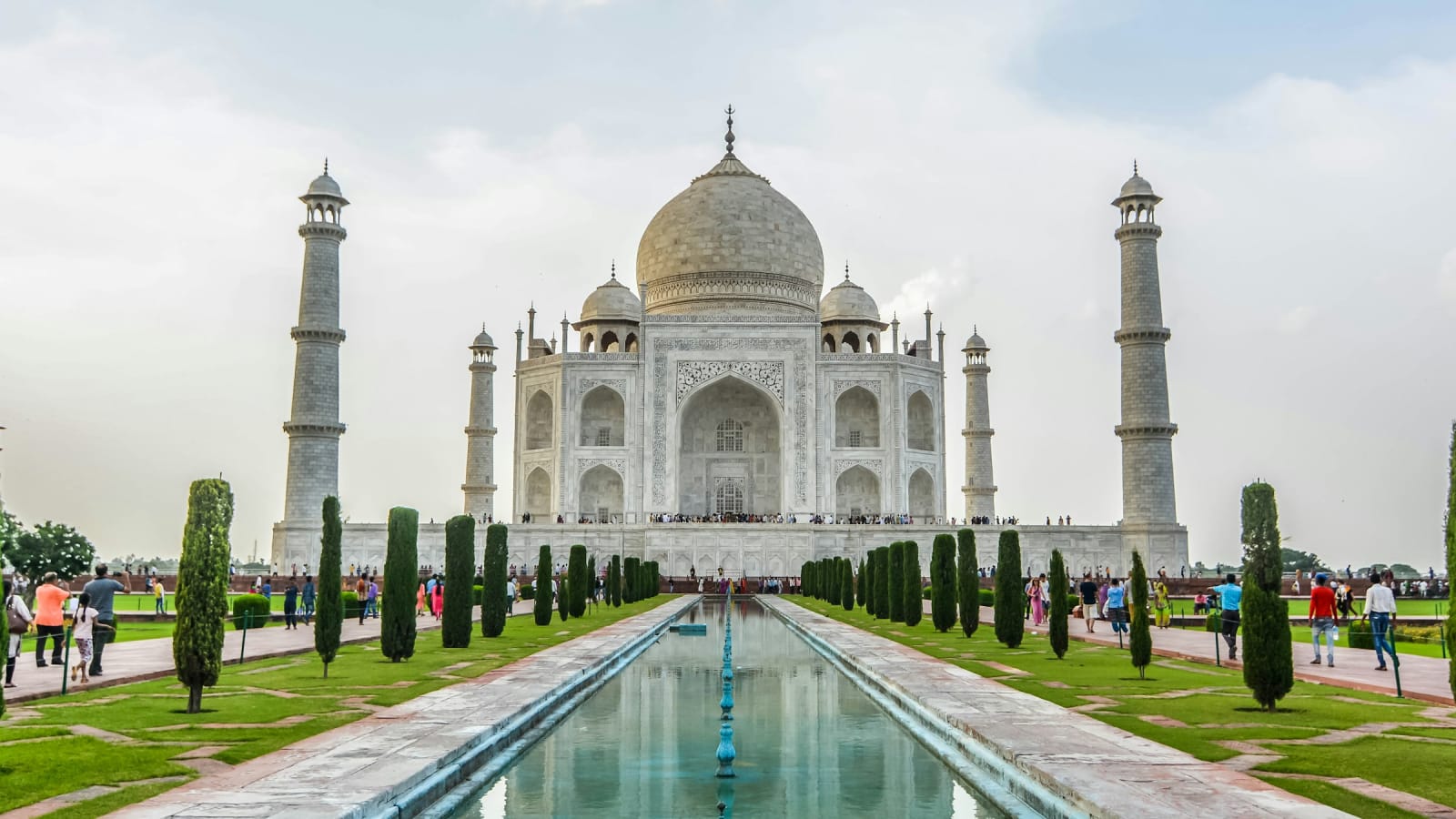 The Taj Mahal, Agra, seen from the entrance