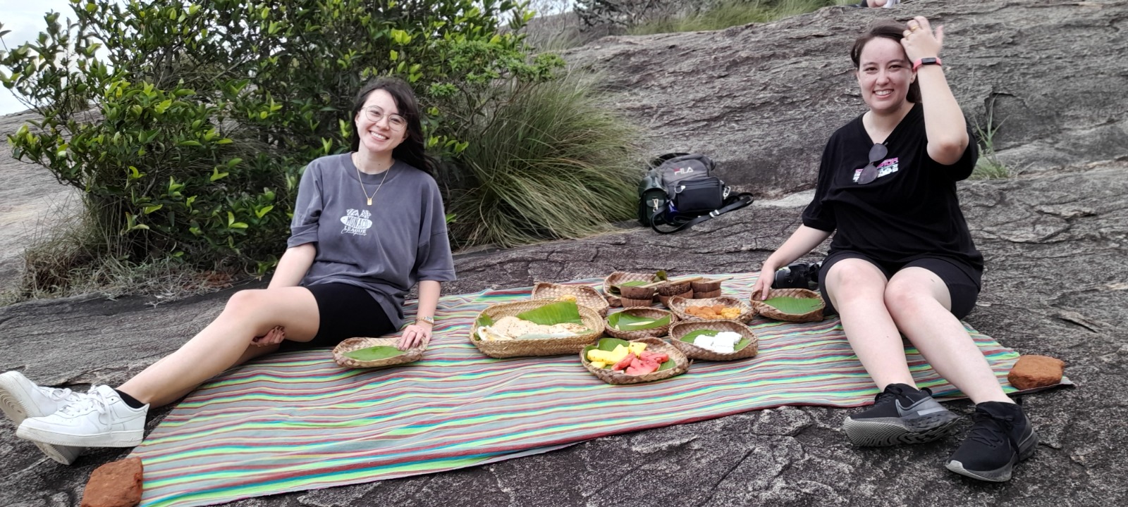 Hiriketiya Horseshoe Bay & Surfer Haven