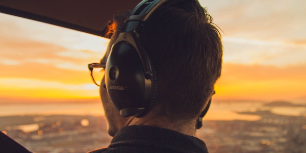 Ultimate Guide: Dating Sites for Pilots 