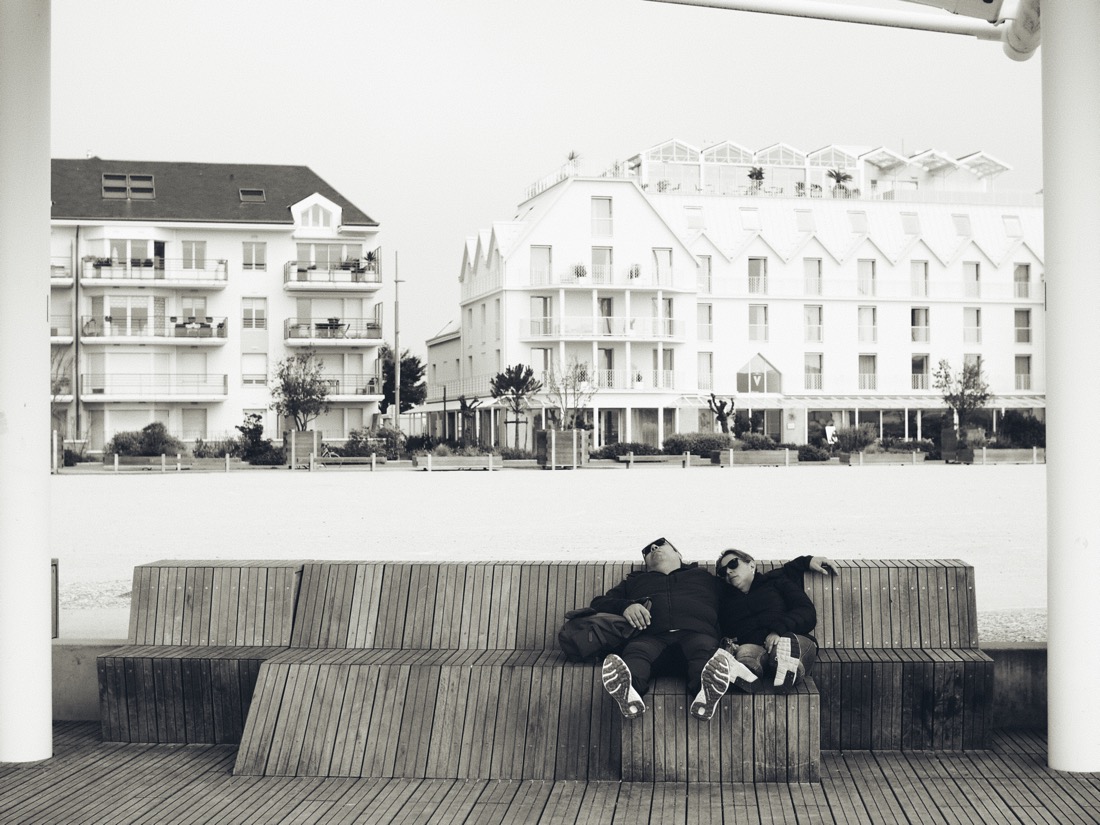 On fait une pause cinq minutes ?