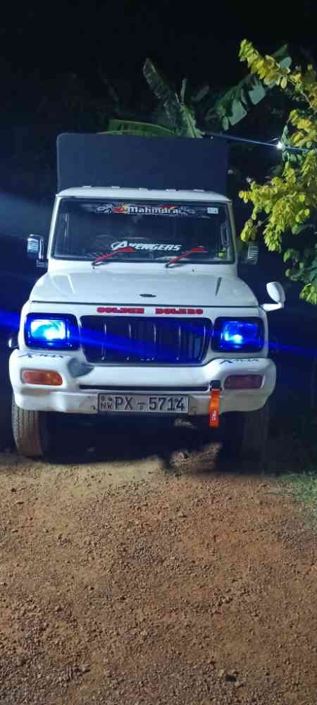Mahindra bolero