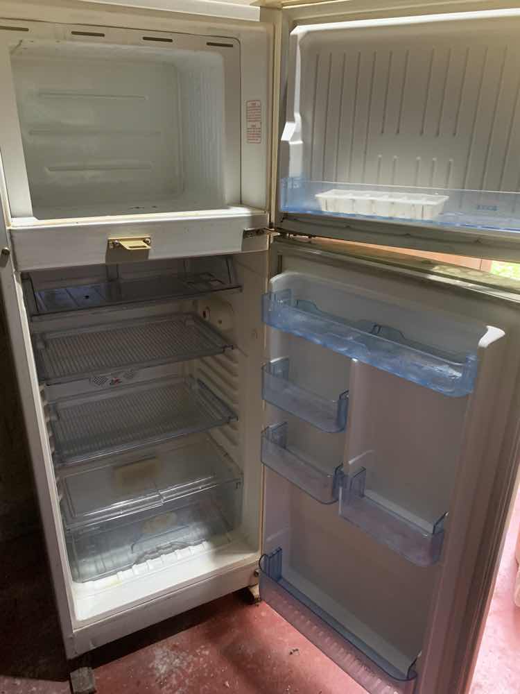 Singer refrigerator