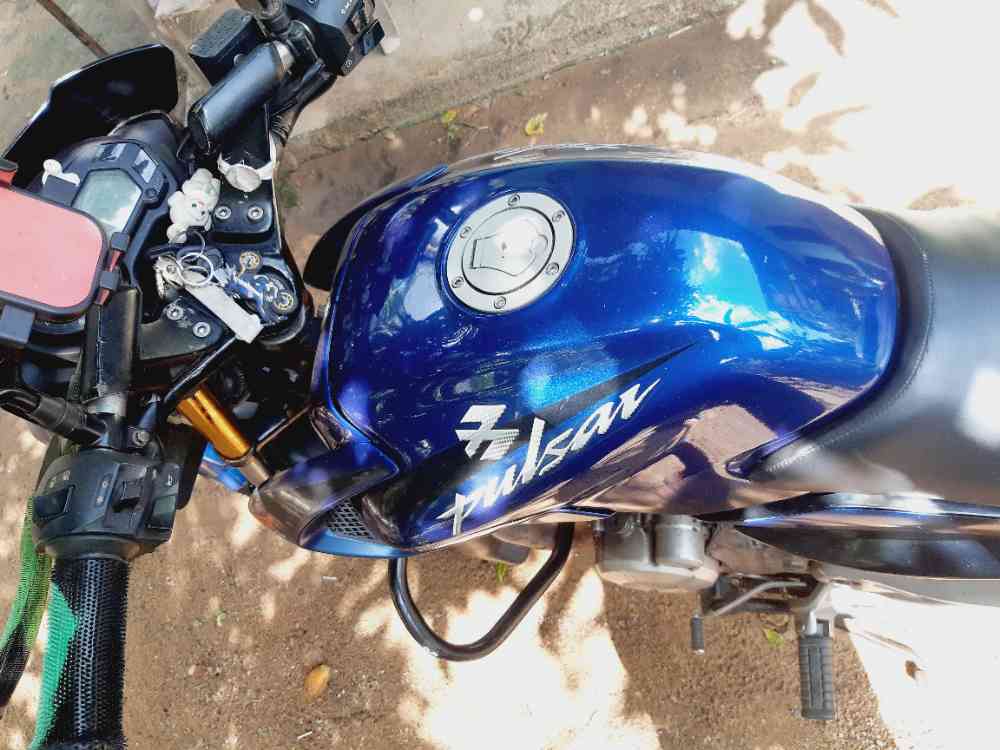 Bajaj pulsar 135