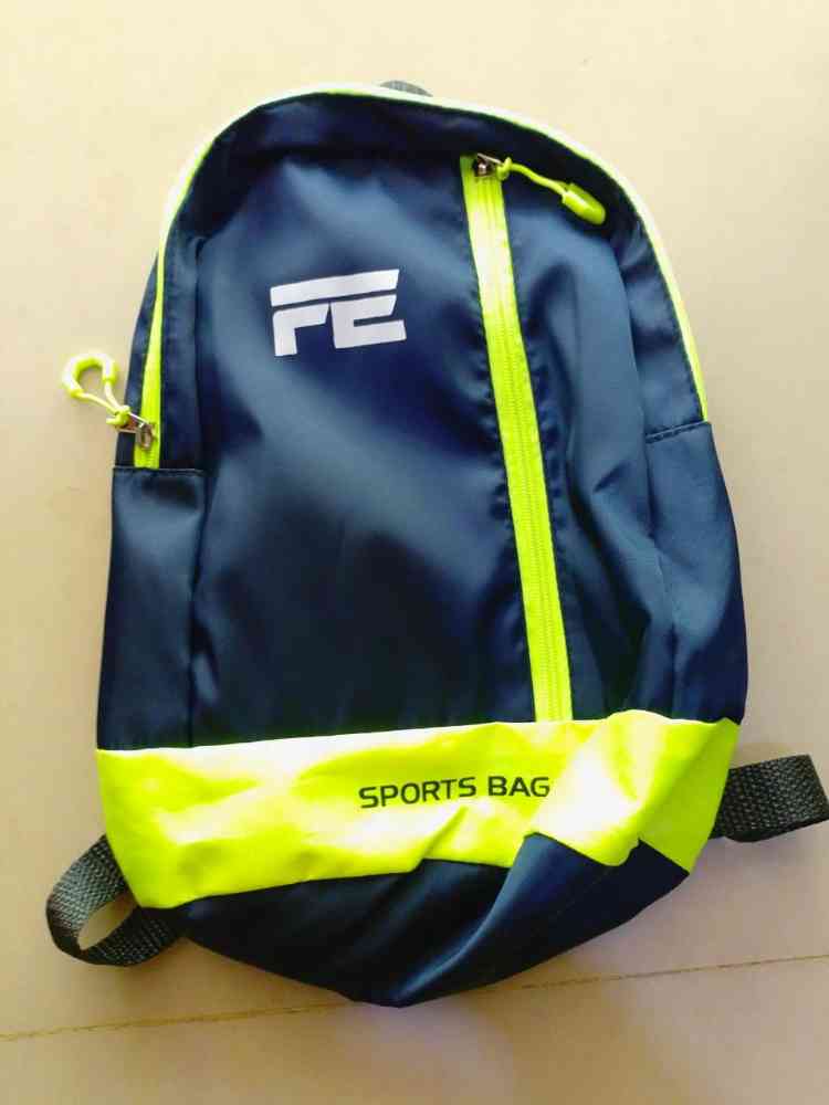 Unisex trending sports bag