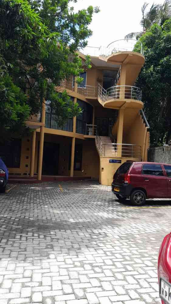 Ground floor for rent