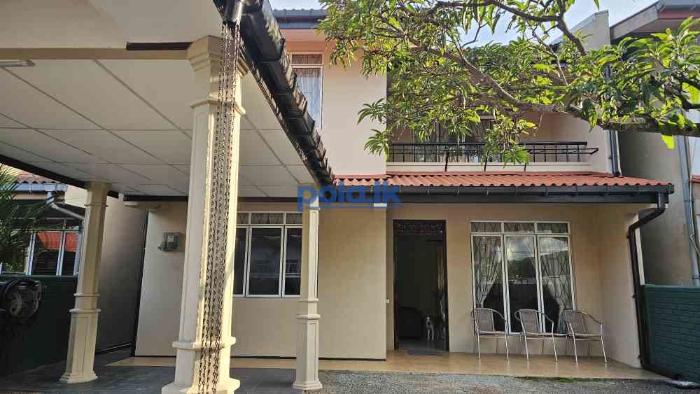 House for sale - photo 2
