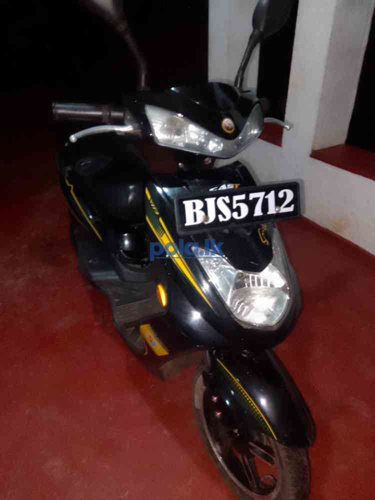 Nwow electric scooter - photo 2