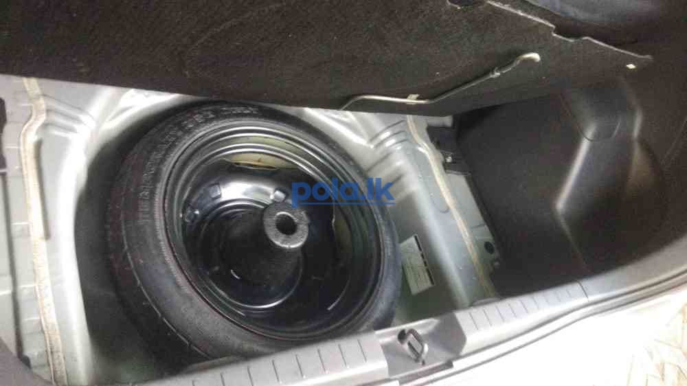 Toyota Vitz 2008 - photo 3