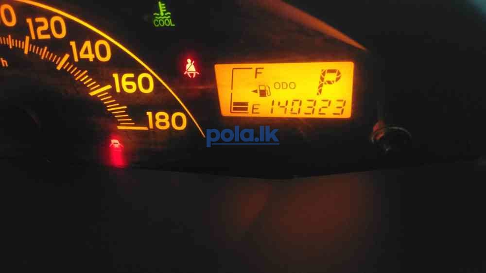 Toyota Vitz 2008 - photo 6