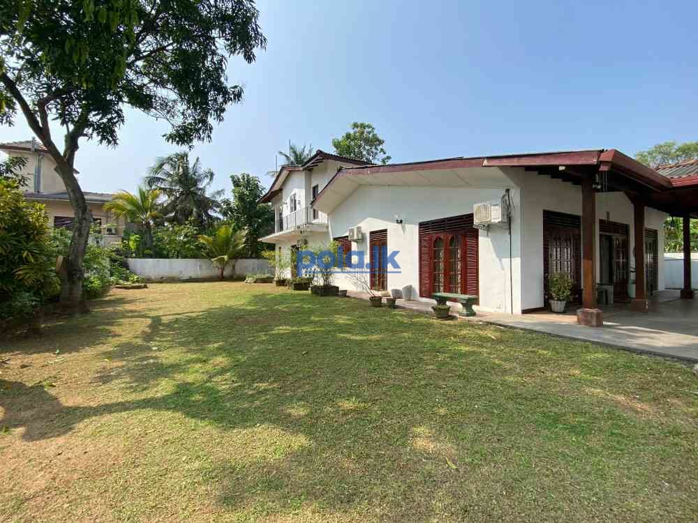 House for sale in katubedda - photo 1