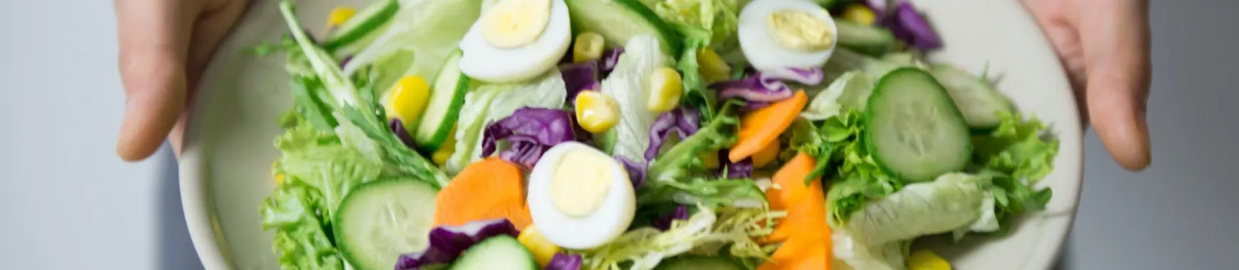 Carrot sour cream salad