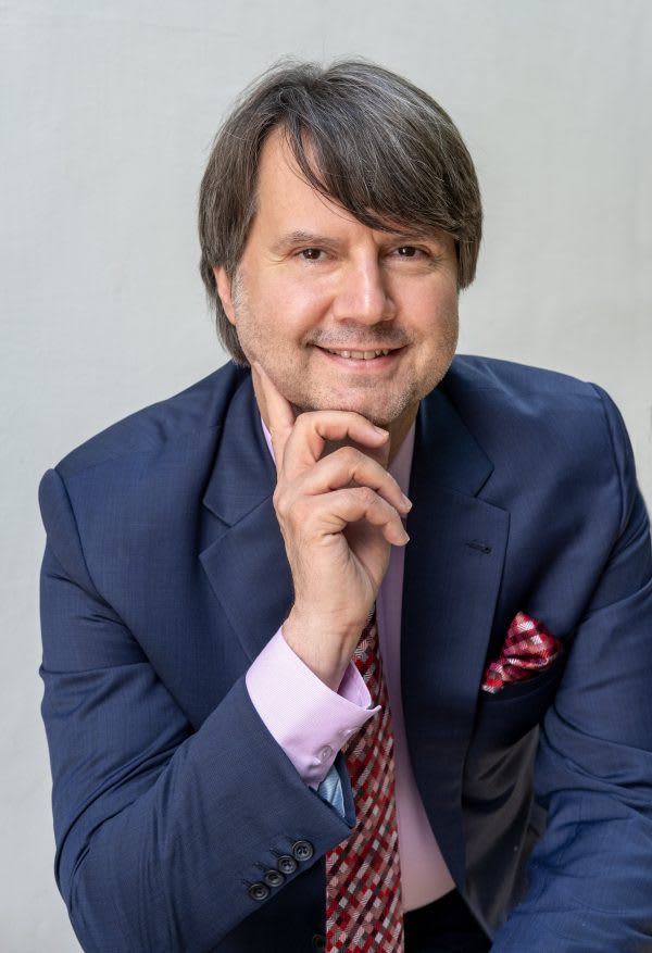 KOD8763r Nemes Laszlo