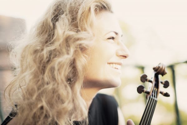 Gwendolyn Masin DSC 2511