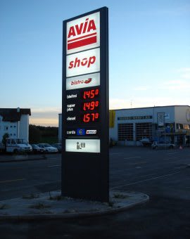 LED Preisanzeigen und Tankstellenbeleuchtung