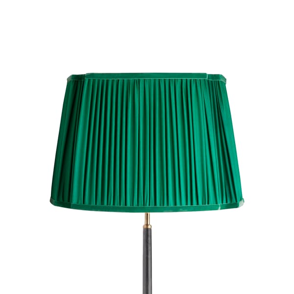 45cm fluted fancy shade in emerald silk with velvet tape