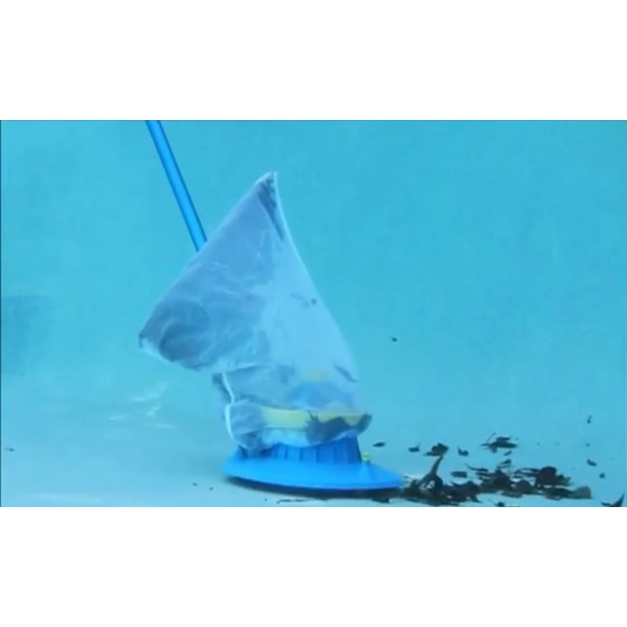 Battery Powered Leaf Vac Pool Blaster