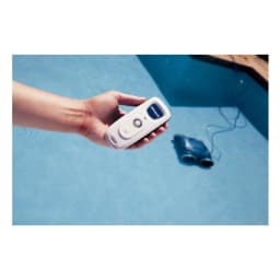 9550 4WD Sport Robotic Pool Cleaner with Remote