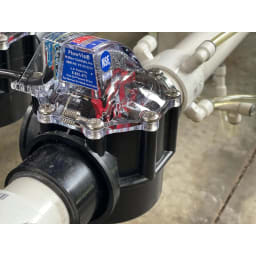 FlowVis Flow Meter with Check Valve and Union Fittings for 2" PVC, Scale in GPM