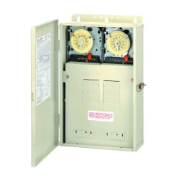 100 Amp Load Center with T104M & T101M Mechanisms, 8-Breaker Spaces