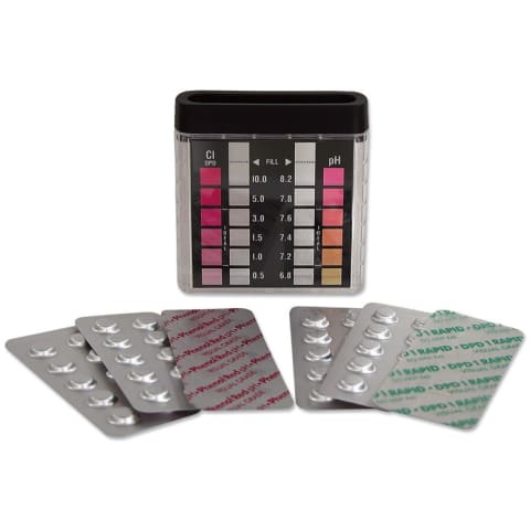 Free Chlorine & pH Test Kit