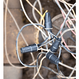 Dryconn Black/White Waterproof Connectors - Outdoor/Irrigation (25 pc bag)