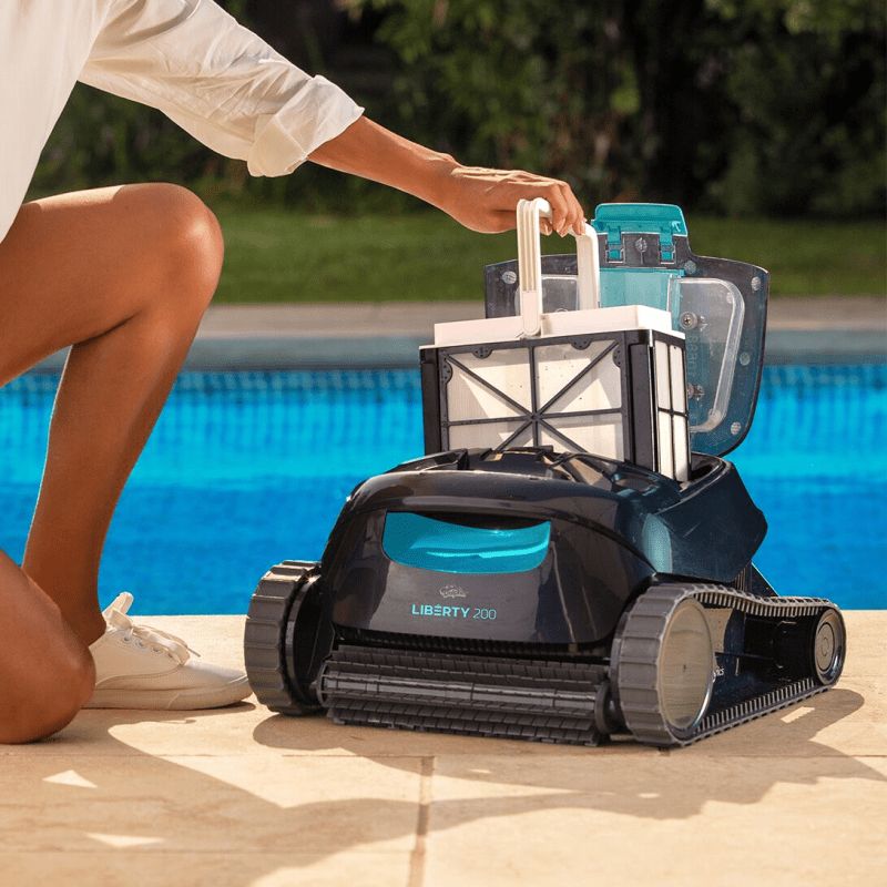 Dolphin Liberty 200 Battery Powered Cordless Robotic Pool Cleaner