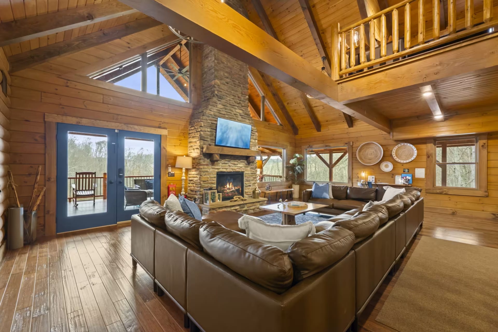 Great room at Pool House Lodge