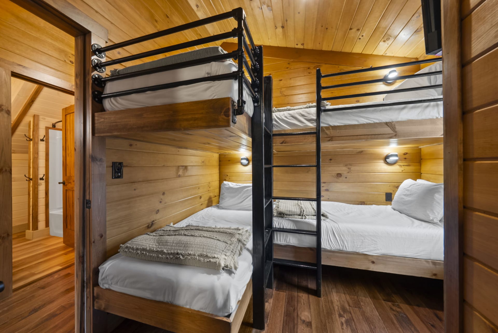 Bunk room at Pool House Lodge