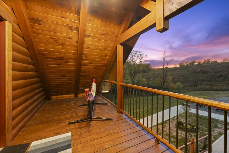 Pool house lodge upperfrontporch