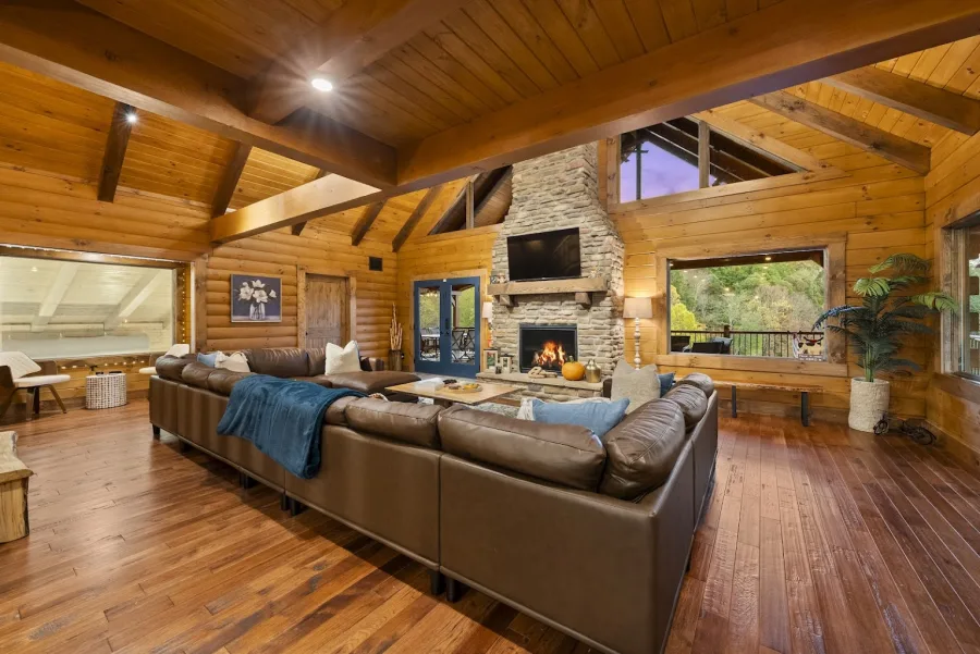 Great room at Pool House Lodge — sleeps 20 guests comfortably