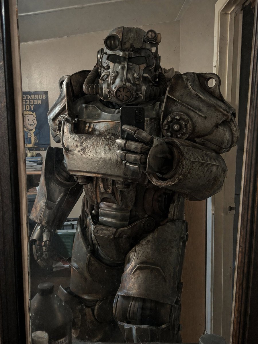 Power Armor Mirror Selfie AI image template preview