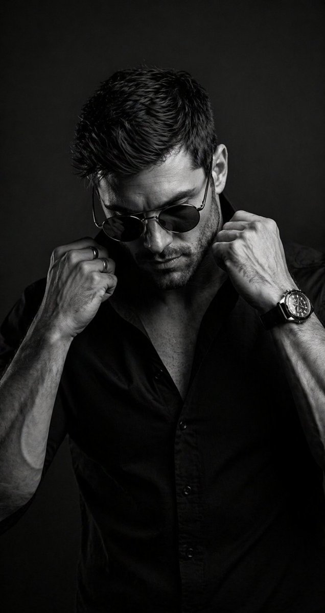 B&W Cinematic Studio Portrait AI image template preview