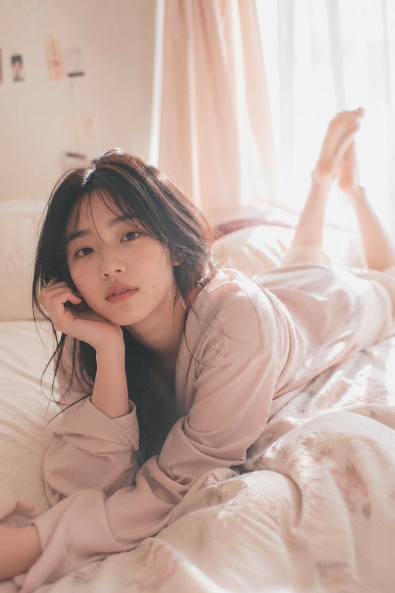 Dreamy Editorial Portrait AI image template preview