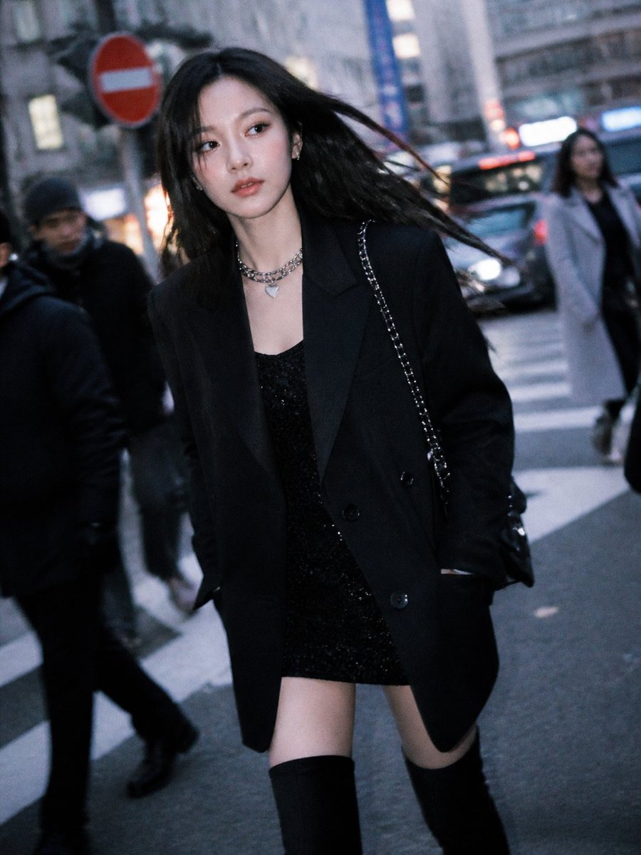 Moody Black Outfit Street Style AI image template preview