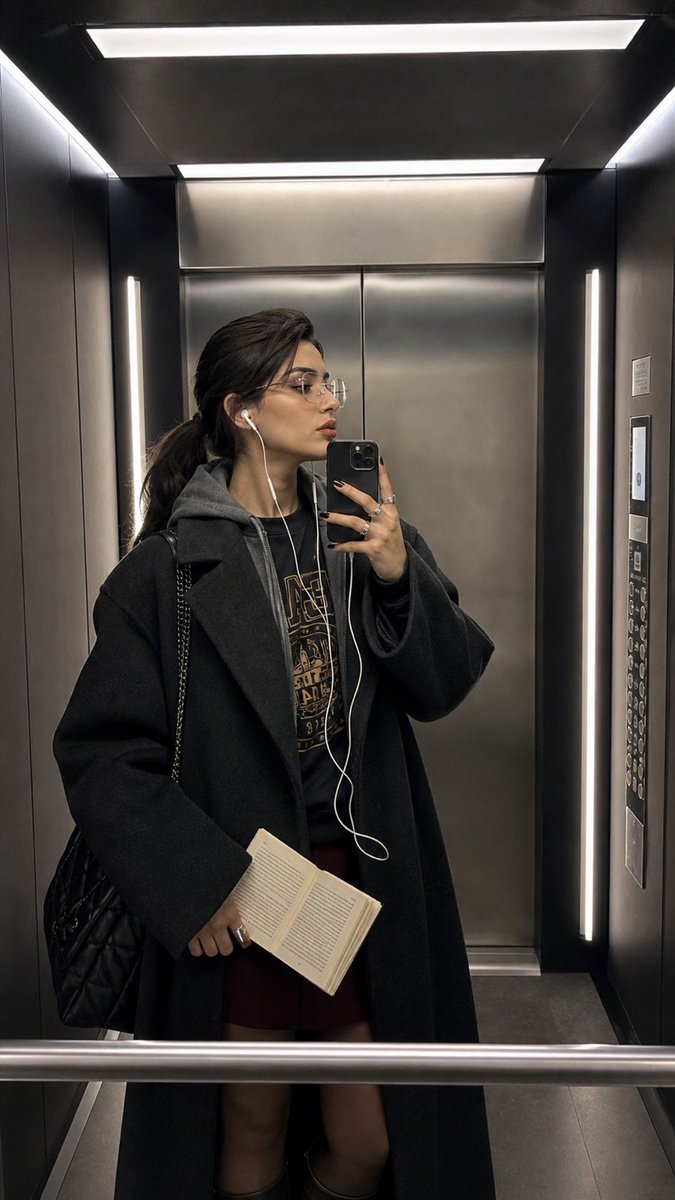 Modern Elevator Mirror Selfie AI image template preview