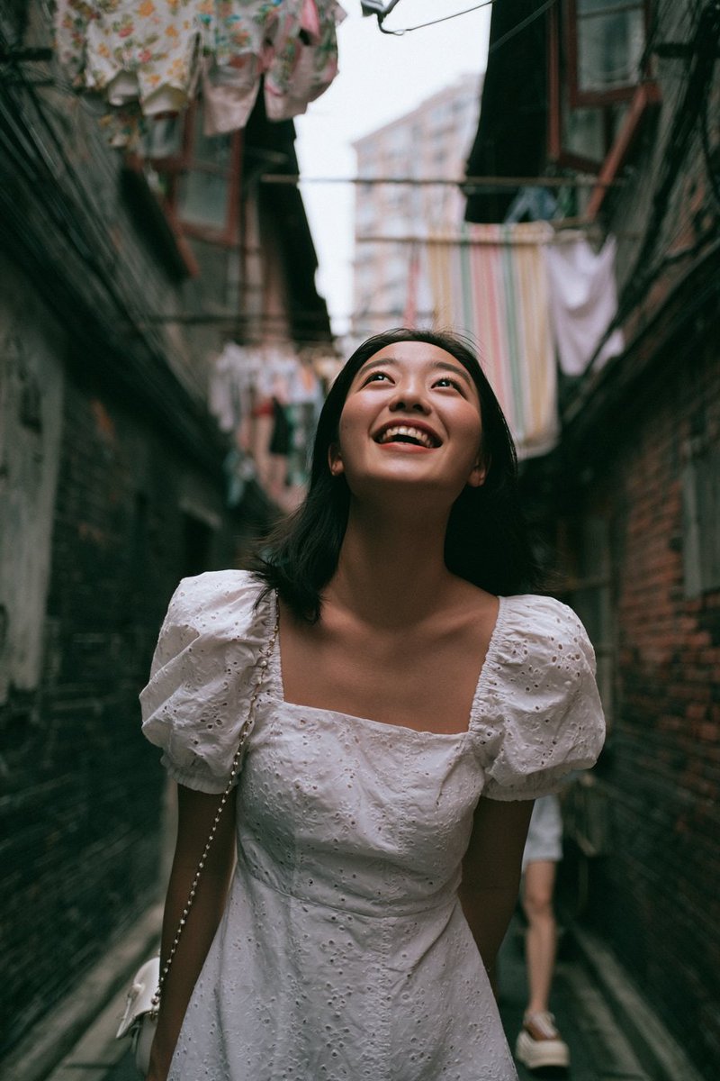 Shanghai Alley Candid Street Photography example 2
