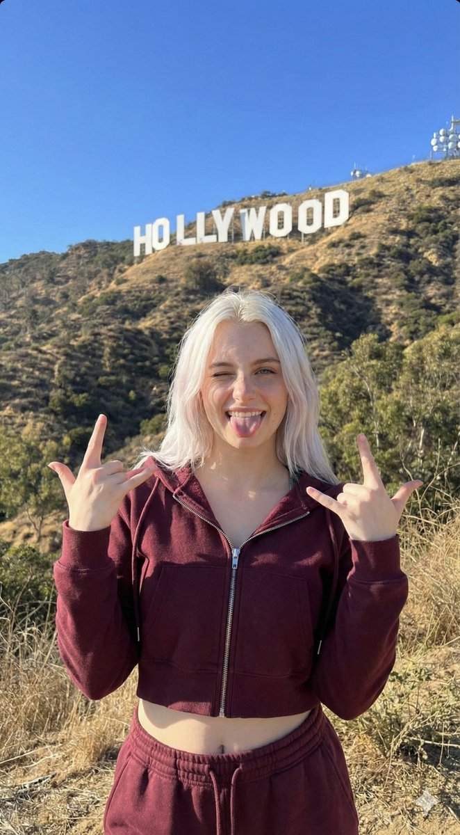 Hollywood Hills Influencer Lifestyle Photo AI image template preview