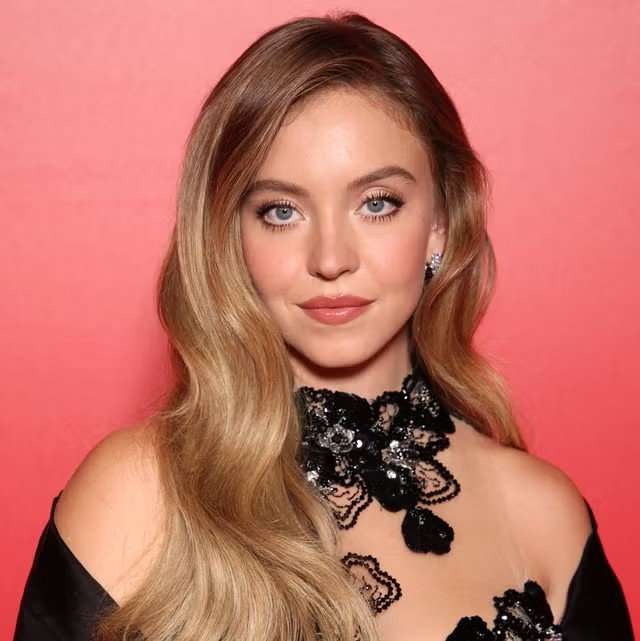 Sydney Sweeney Red Carpet Portrait with Lace Collar AI image template preview