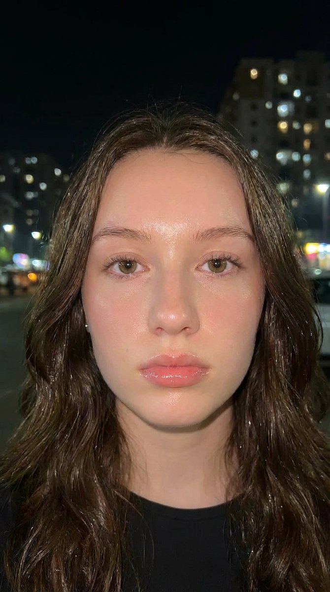 Hyper-Idealized Douyin-Style Night Portrait AI image template preview