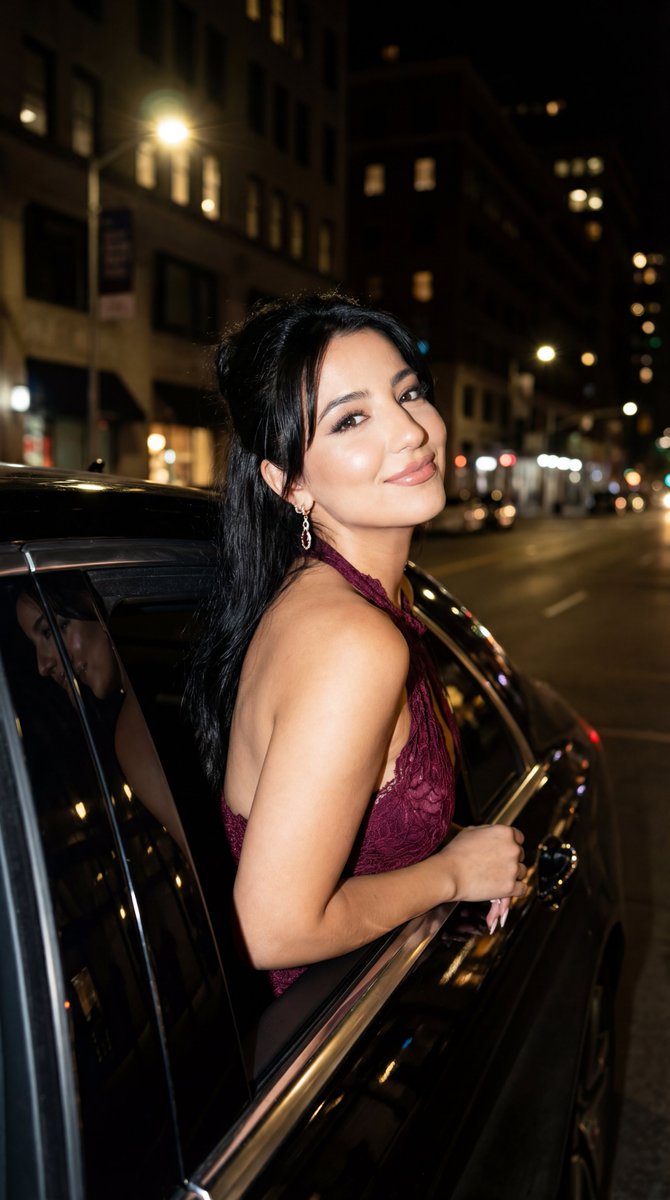 Night Paparazzi Car Editorial Prompt with Identity Lock AI image template preview