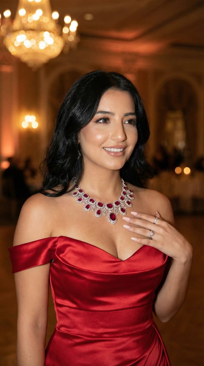 Luxury Gala Fashion Editorial Prompt (JSON) AI image template preview