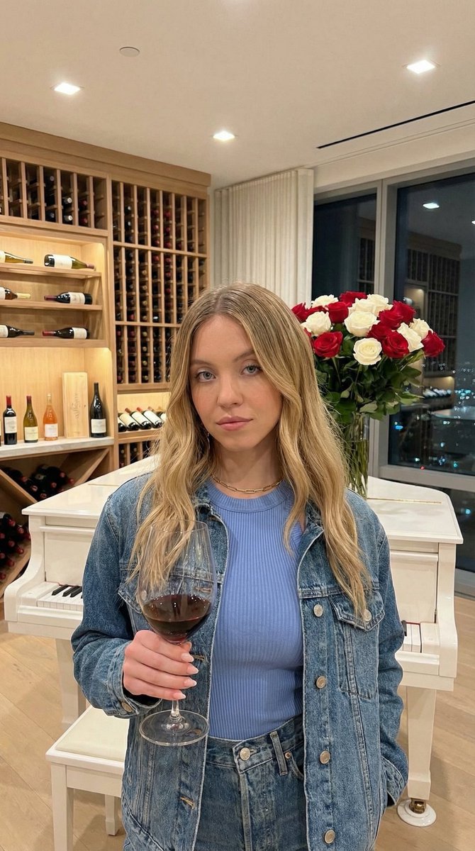 AI UGC Prompt for Upscale Lifestyle Portrait example 3