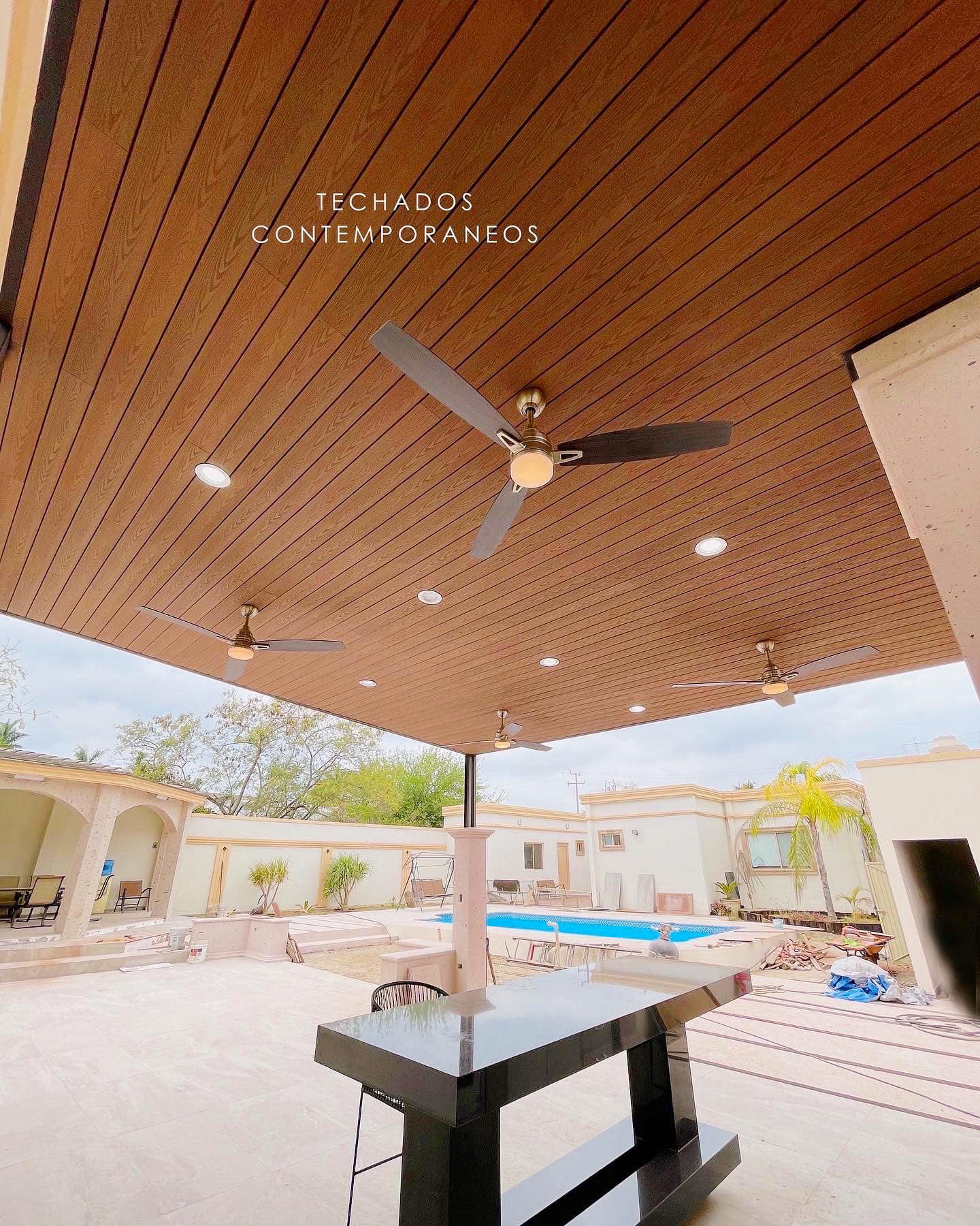 Estructura Comercial Amplia