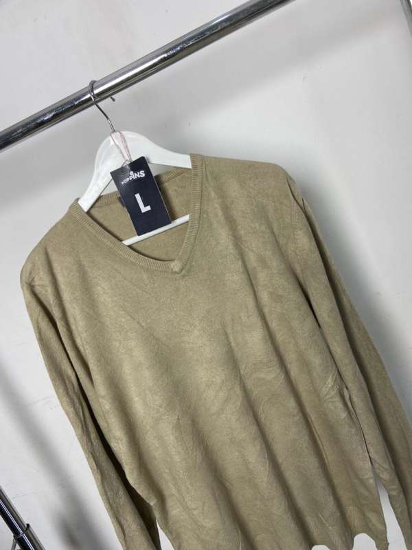 Thrifted Sweatshirts (L)