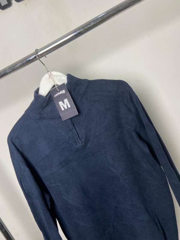 Thrifted Sweatshirts (M)