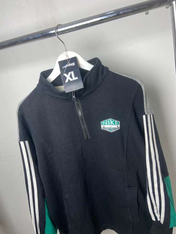 Thrifted Sweatshirts (XL)